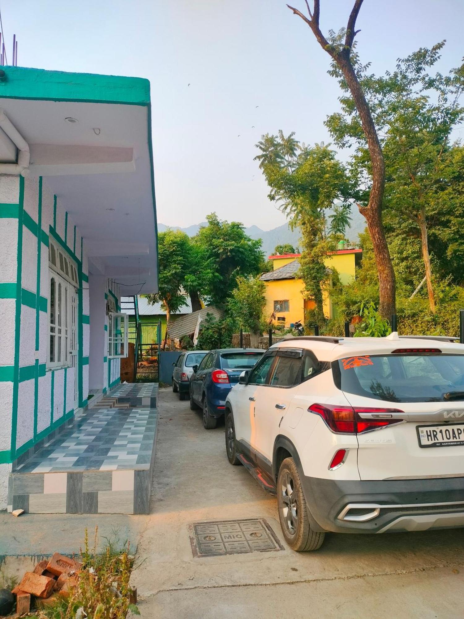 Baseraa Bir - 4Bhk Home Экстерьер фото